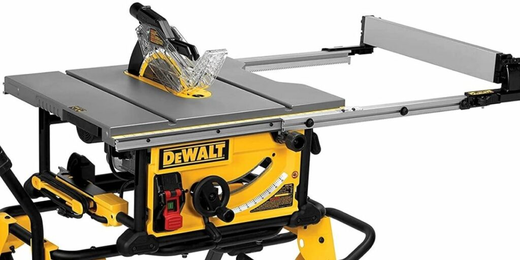DEWALT 10-Inch Bench Saw, table saw, 32.5 Inch Rip Capacity (DWE7491RS)